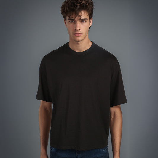 Camiseta Ciel Negro Boxy Fit para hombre – OCRA JEANS